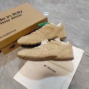 New Balance x Miu Miu 530 Sneakers Size 10